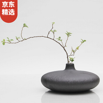 創(chuàng)意玻璃餐桌，裝點你的溫馨生活
