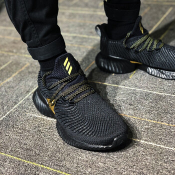 阿迪達(dá)斯（Adidas）跑步鞋灰白AQ0562 40