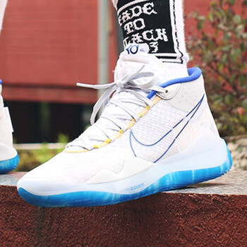 耐克（NIKE）籃球鞋AR4342-100 