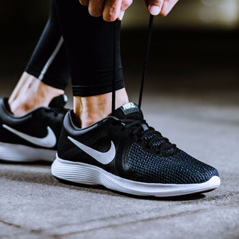 耐克（NIKE）跑步鞋AA2160-010/TESSEN  