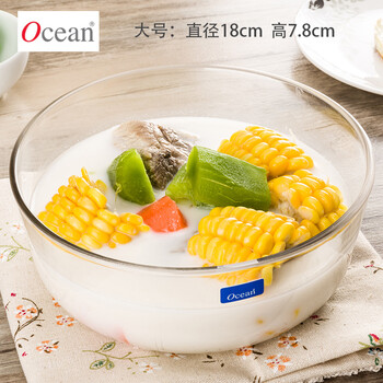 玻璃碗沙拉