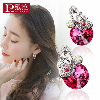 戴拉（dara）耳釘合成水晶