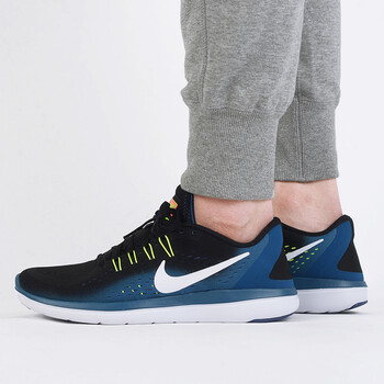 耐克（NIKE）跑步鞋898457-003 39