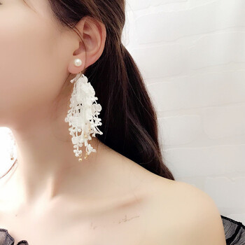水鉆花朵流蘇耳環(huán)