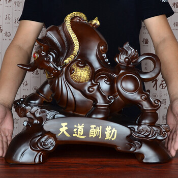 歐式風擺件，提升客廳檔次感