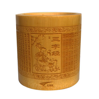 精致實木書桌，裝點客廳藝術(shù)感