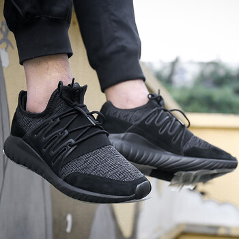 阿迪達(dá)斯（Adidas）跑步鞋CQ1412 