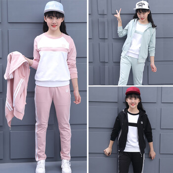 女中學(xué)生服飾