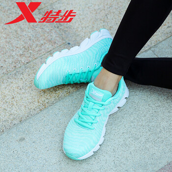 特步（XTEP）跑步鞋綠 37