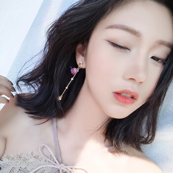 流蘇耳飾，打造優(yōu)雅氣質(zhì)的生活