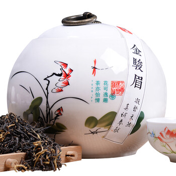 瓷罐裝茶葉