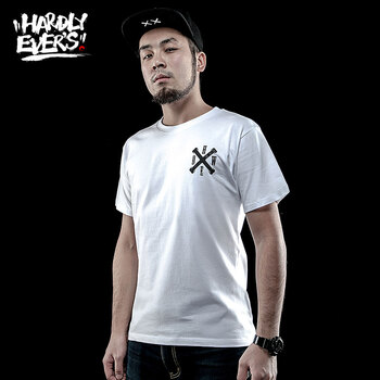 Hardly Ever's 短袖 男士T恤 HART681白色 XXXL