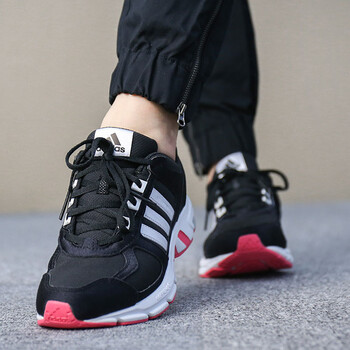 阿迪達斯（Adidas）跑步鞋BY3298 38.5，38