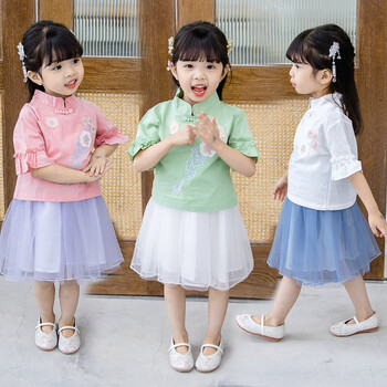 女童花朵棉服