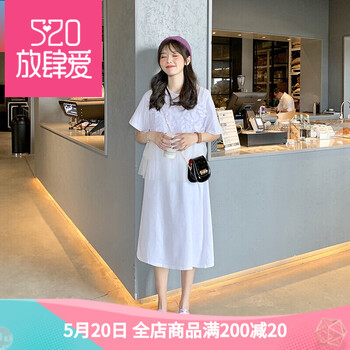 優(yōu)雅氣質(zhì)，系帶連衣裙打造性感范