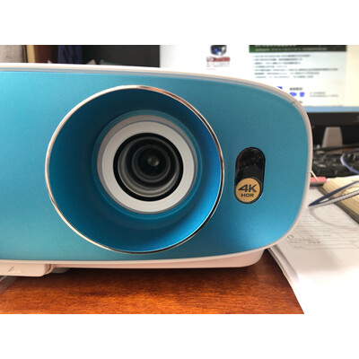 入手明基tk800m和爱普生tw7000哪个好？反馈有什么区别？