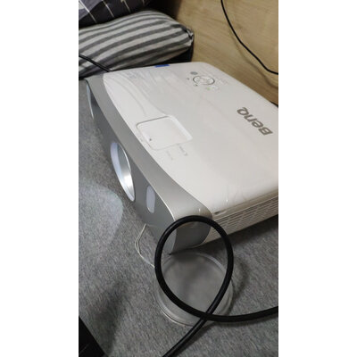 详解明基w1120和极米h3哪个好？比较有啥区别？
