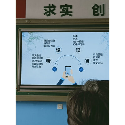 请问爱普生1020xn好还是w05哪个好？对比有没有区别？
