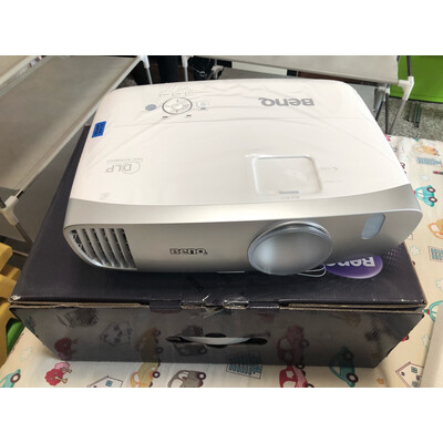 爆料明基w1120对比w1070哪个好？评测区别怎么样？