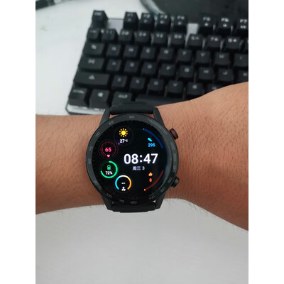 如何答：apple watch series 6与se区别如何，目前入手哪个好些！