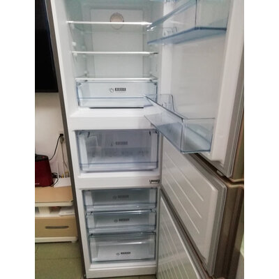 真实剖析美的BCD-258WTPZM(E)冰箱怎么样？优缺点爆料测评