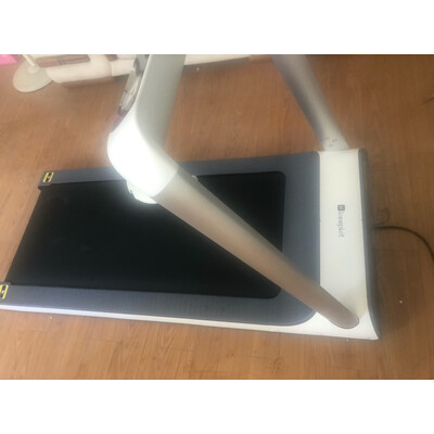 图文区别：亿健a5s和 8009最好选择是哪个好呢