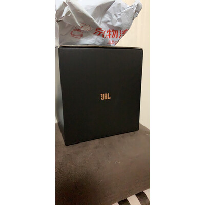 纠结极米cc极光和黑金哪个好？请问区别是什么？