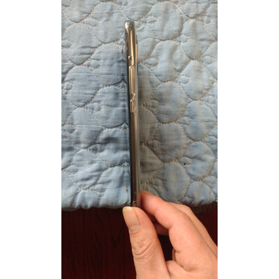 荣耀v40和红米k40使用区别哪个好，评价如何！