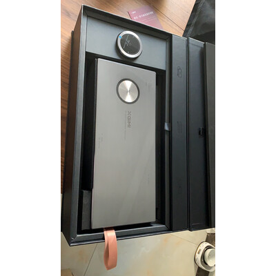 体验极米h2与坚果j7哪个好？感受有区别没有？