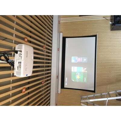 反馈明基i720和w1120差别哪个好？评价有啥区别？