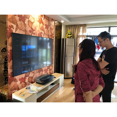 详细评测海信100L7电视怎么样？专家们分析真相如何