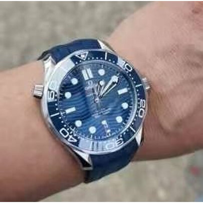 欧米茄海马系列跟星座系列对比选哪个比较好？有没有区别？