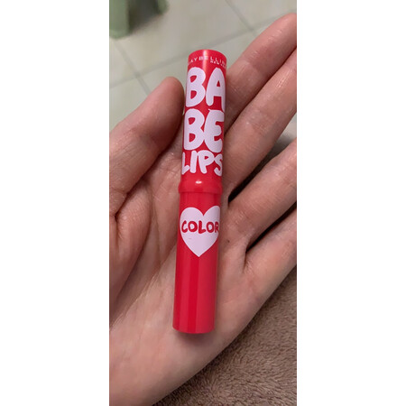 分享评测美宝莲护唇膏质量是不是很好？如何使用感受揭秘！