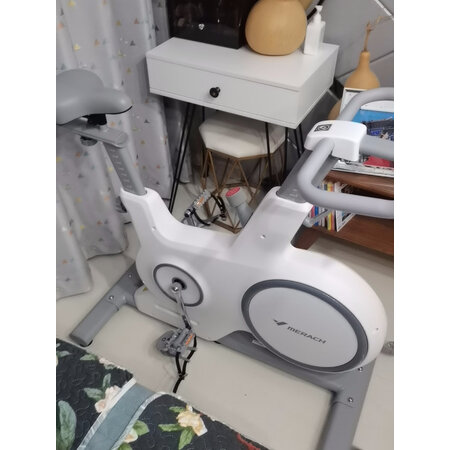 实话评测麦瑞克动感单车和蓝堡动感单车哪个好用点？差别有吗？评测爆料真心话