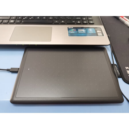 入手参考WacomCTL-472K1-FX感觉真的好吗，不看都不知道