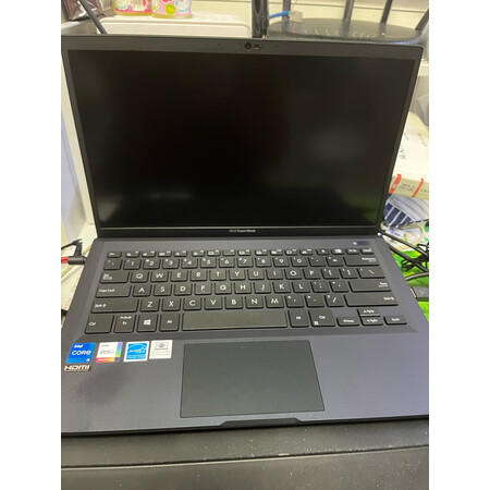 到手点评华硕破晓pro14和thinkbook14区别是什么？哪个好些？半年真实感受