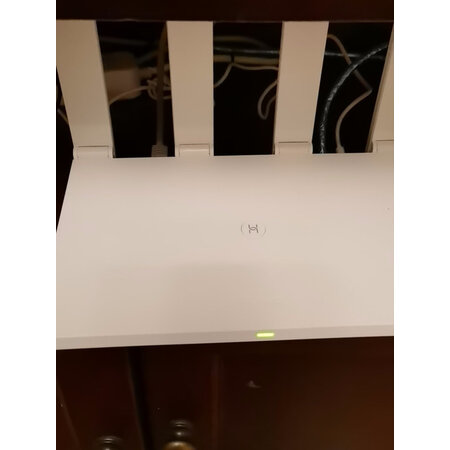 图文点评华为路由AX3 Pro和荣耀路由4 Pro哪个配置好哪个好用些？使用一个月后点评