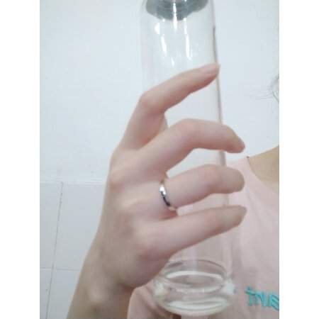 大家说说使用六福珠宝铂金戒指有谁用过没有，交流三周感受分享