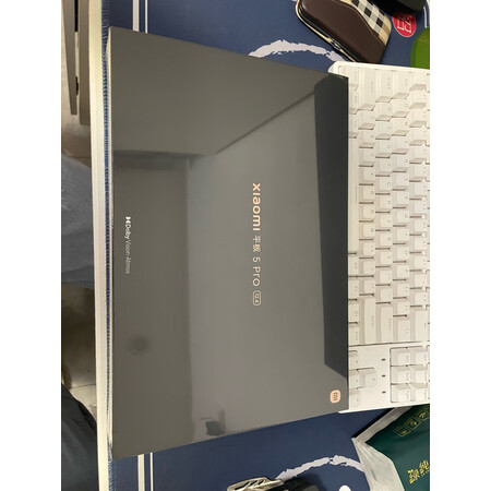 反馈曝光小米平板5pro 12.4和荣耀v8pro区别如何？哪款好？揭开迷人面纱