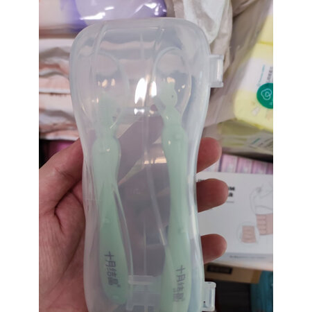 全新评测揭秘十月结晶软头硅胶软勺好吗怎么样？使用两星期真相分享！