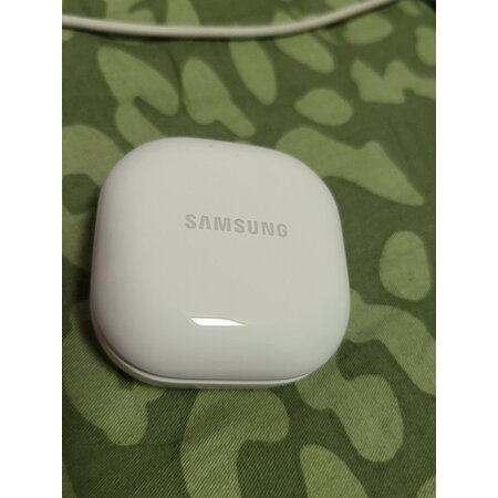 三星Galaxy Buds2和 AirPods2哪个好点_http://www.tuijianxing.com_好物_第8张