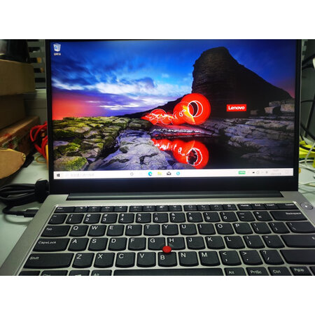 开箱使用联想ThinkPad E14跟华为d14对比区别是什么？哪款好用？入手必看感受