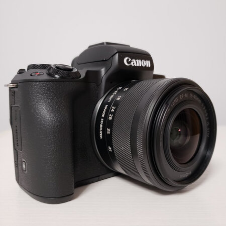 深入解密佳能EOS M50 Mark II 同200d 2代对比有区别没有？哪款好一些？真实感受剖析