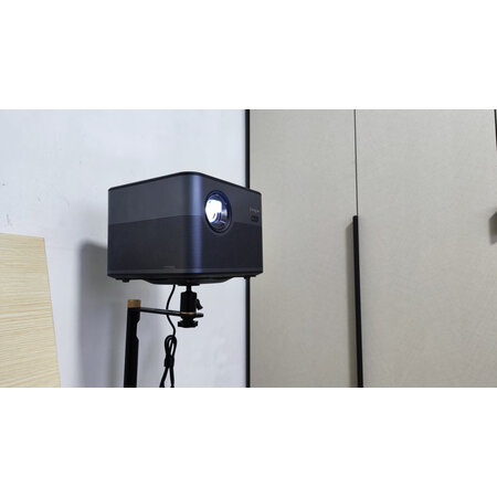 大神吐槽当贝x3pro和爱普生7000有区别没有？哪个好点？入手会不会后悔