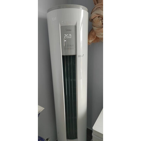 请问剖析美的KFR-72LW\/N8MWA1和美的72YB305有什么区别？哪款好？探讨揭秘测评