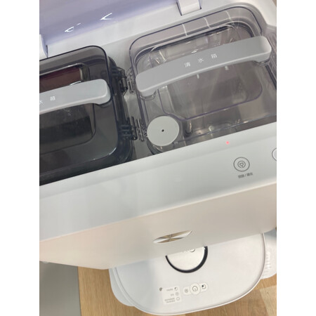 用过揭秘美的w11和小米扫拖pro哪个好用些？差别有吗？特别要慎重！