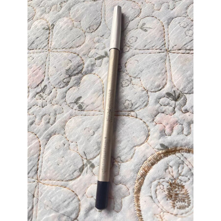 口碑反馈解密橘朵丝柔防水眼线胶笔值不值这价格呢？分享两星期真相分享！