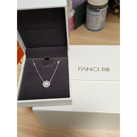 上手分析范琦（Fanci）项链可以入手的吧，谁晓得内幕呀，
