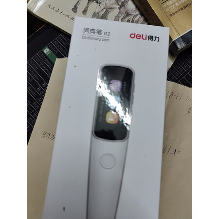 请问一下得力词典笔R3和r2哪个好一些？差别有没有？使用真实说说！