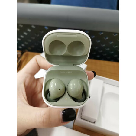 分享感受三星Galaxybuds2和华为freebudspro有区别吗？哪个好点？真相曝光测评